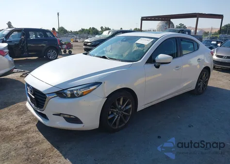 2018 Mazda Mazda3 Touring из США, поврежденный, VIN 3MZBN1V35JM259744